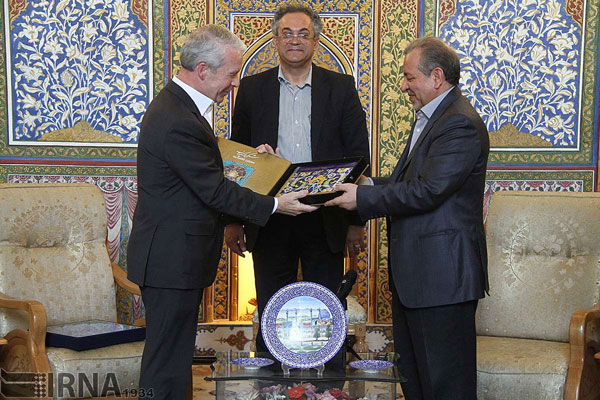 http://cdn2.jahannews.com/images/docs/files/000363/nf00363102-3.jpg
