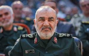 دست فرماندهان هوافضا همواره روی ماشه باشد/ قدرت موشکی ما ضامن عقب نشینی دشمنان است