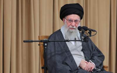 ادعای تحمیل برخی تصمیم‌ها به رهبر انقلاب چقدر درست است؟  <img src="https://cdn2.jahannews.com/images/video_icon.png" width="11" height="10" border="0" align="top">