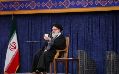 ۲۲ دی به یک روز تاریخی مثل ۲۲ بهمن تبدیل شد  <img src="https://cdn2.jahannews.com/images/video_icon.png" width="11" height="10" border="0" align="top">
