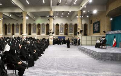 نزدیک‌ترین کت‌وشلواری در حکومت به رهبرشهید  <img src="https://cdn2.jahannews.com/images/video_icon.png" width="11" height="10" border="0" align="top">