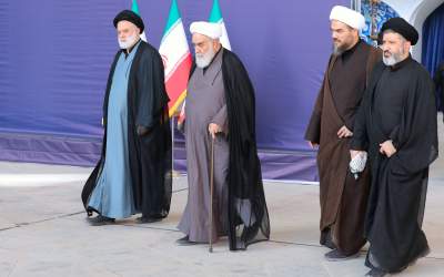 تصاویر چهره‌ها در اقامه نماز بر پیکر رهبر شهید  <img src="https://cdn2.jahannews.com/images/picture_icon.png" width="11" height="10" border="0" align="top">