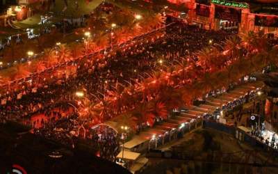 بین‌الحرمين، پیکر رهبر شهید را در آغوش گرفت  