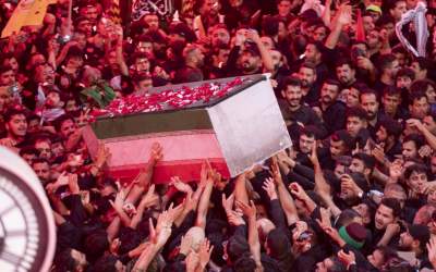 پیکر رهبر شهید در حرم حضرت عباس (ع)  <img src="https://cdn2.jahannews.com/images/picture_icon.png" width="11" height="10" border="0" align="top">