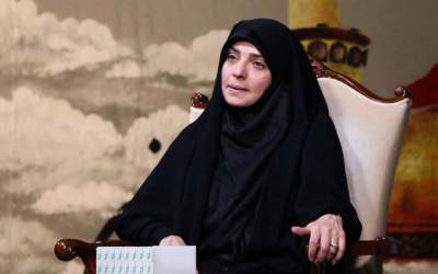 خانم مجری خواستار انتقام خون رهبر شهید شد