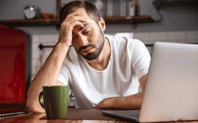 پاسخ به یک سوال مهم: چرا همیشه خسته‌ایم؟