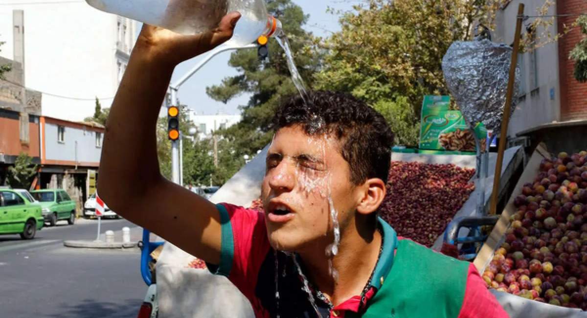 چرا ۴۰ درجه در ایران، از ۳۰ درجه در اروپا، خنکتر است؟ چرا ۴۰ درجه در ایران، از ۳۰ درجه در اروپا، خنکتر است؟