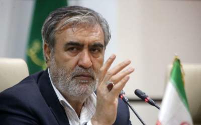 عزیزی: ادامه جنگ برای آمریکا سخت و هزینه‌بر است