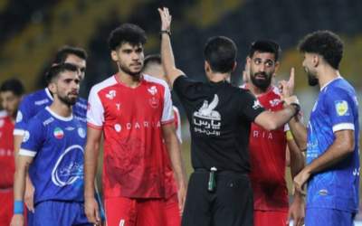 باشگاه استقلال از داوری دربی ۱۰۷ شکایت کرد